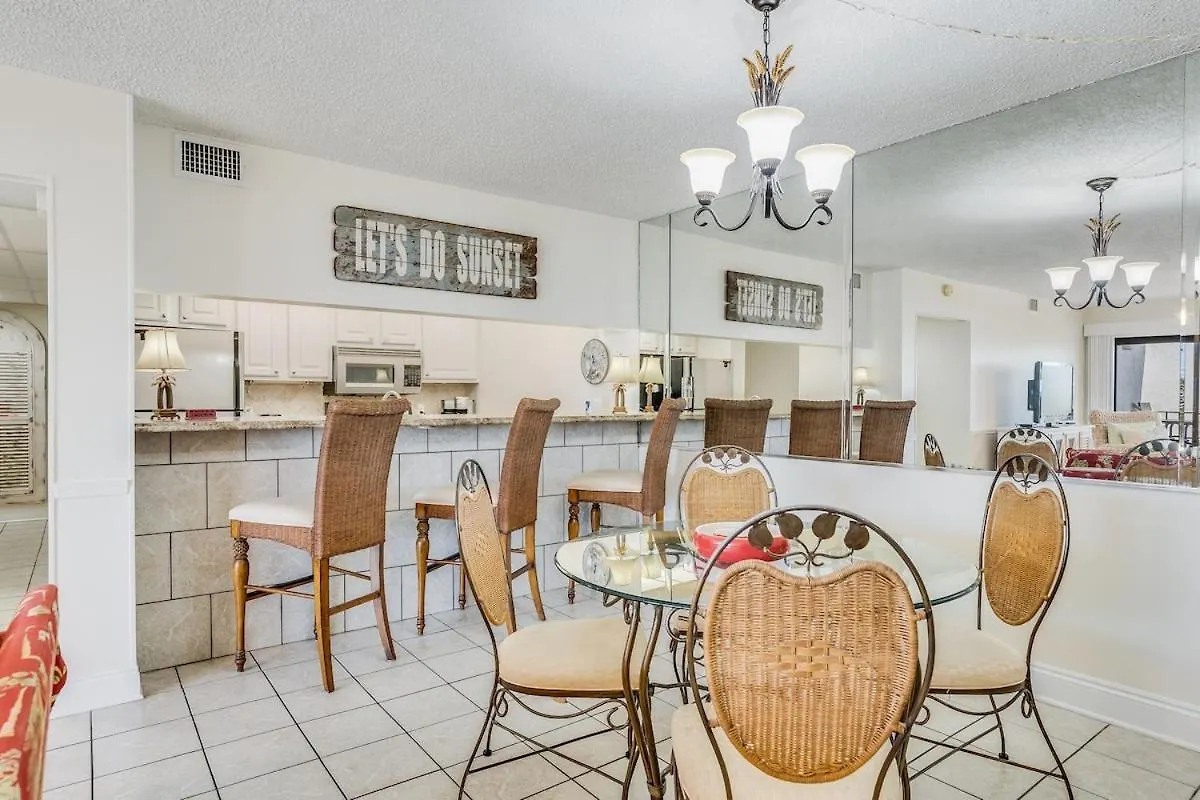 Moondrifter 305 - 2 Bedroom - Oceanfront Condo Sleeps 6 Panama City Beach Διαμέρισμα